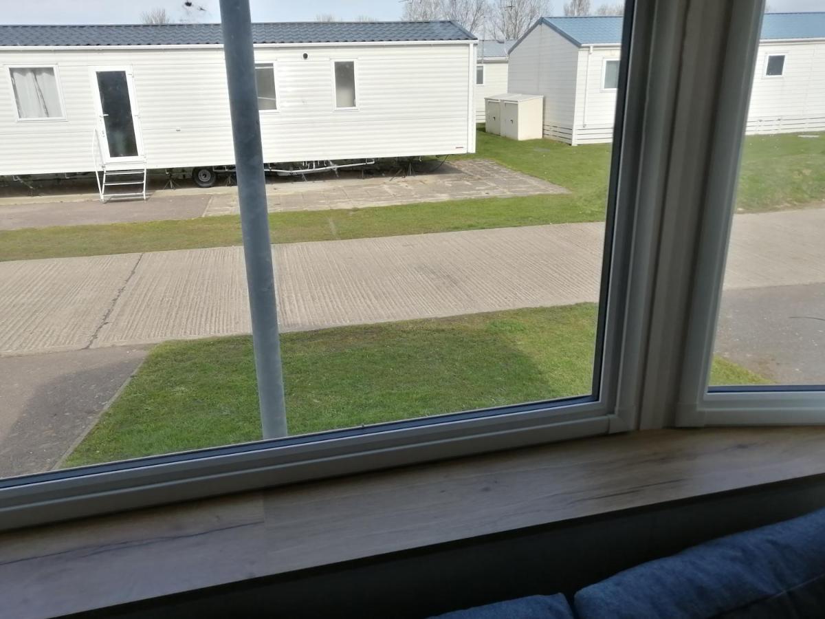 709 Seawick Villa Jaywick Sands Buitenkant foto